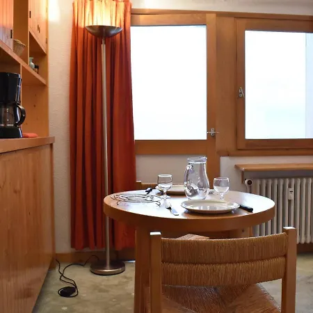Apartment Cosy A Meribel, Aux Pieds Des Pistes, Proche Des Commerces Et Restaurants, Pour 2 Personnes - Fr-1-180-542 Les Allues